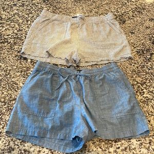 Pair of J Crew pull on shorts